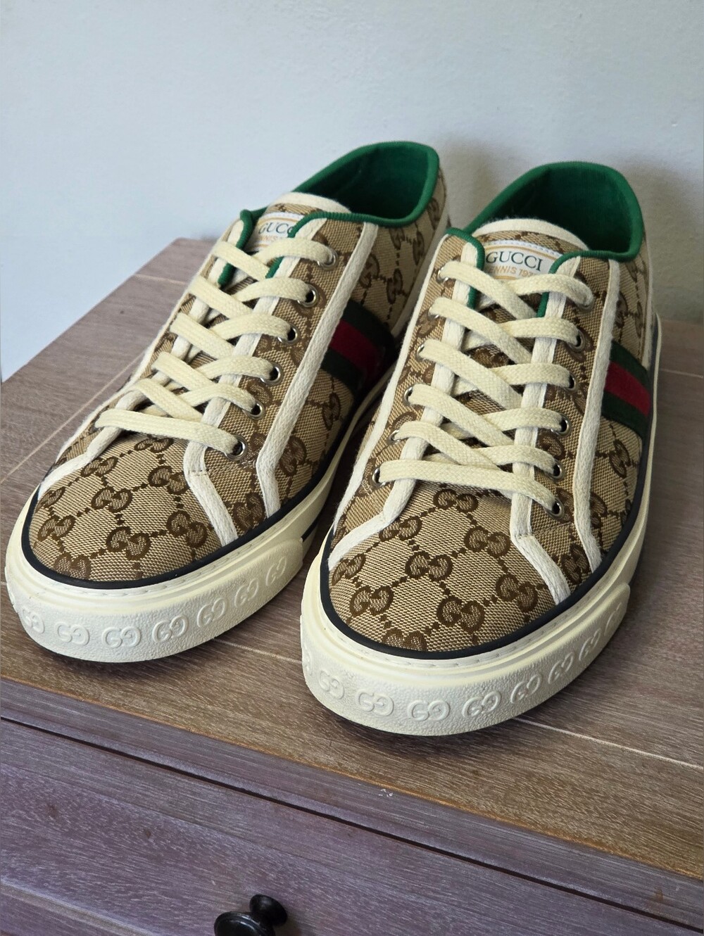 GUCCI 1977 Canvas Sneaker (Men's Size 8/Fits Like a US Size 9) - Worn Once - Picture 9 of 16